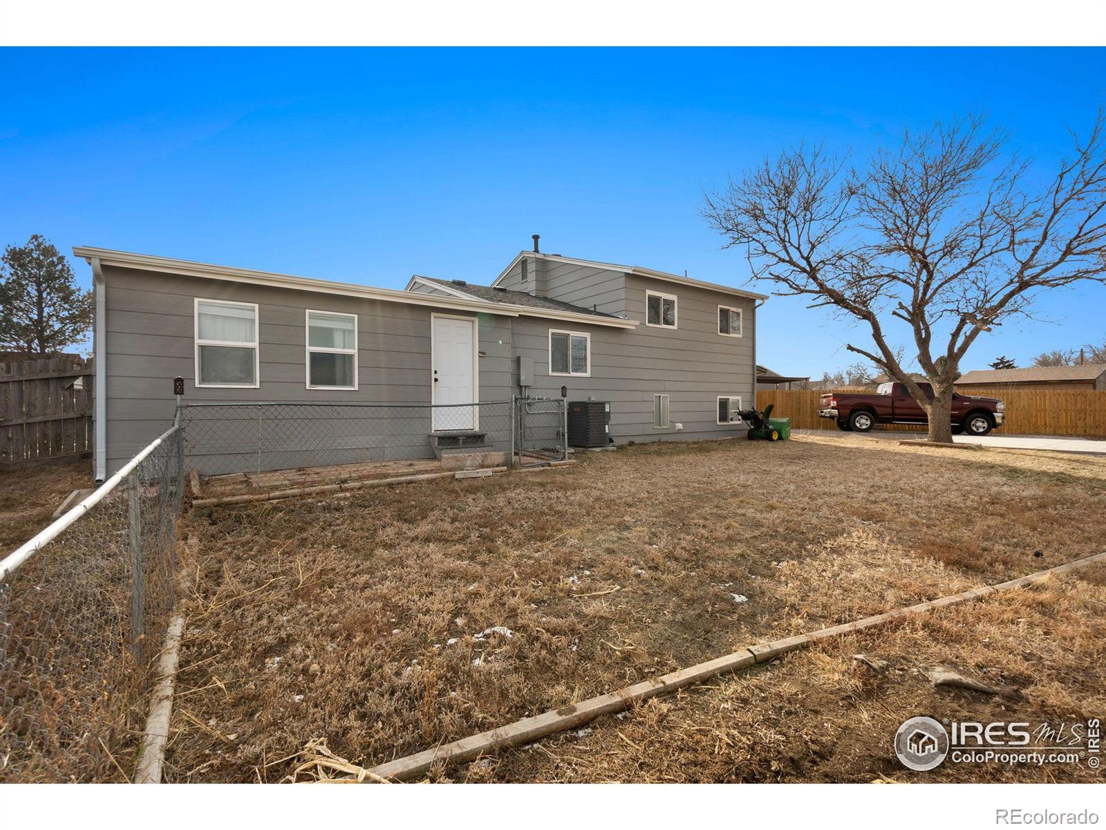 MLS Image #14 for 105  coolidge court,bennett, Colorado