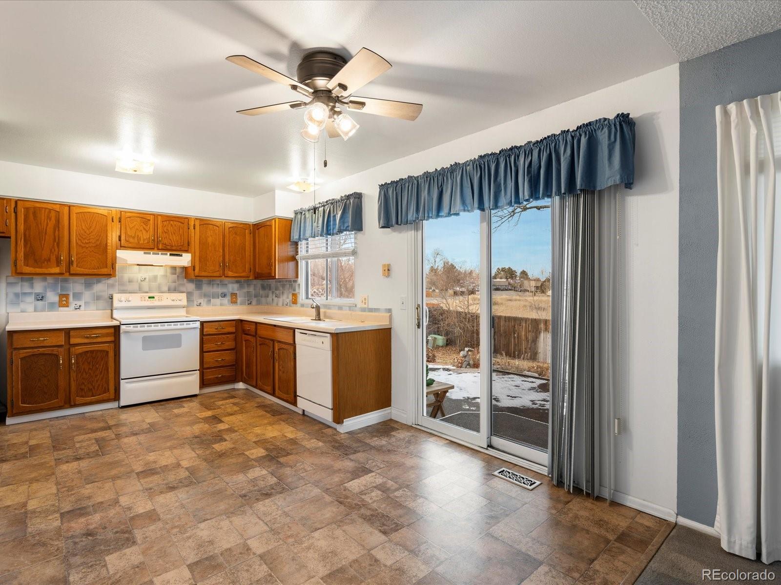 MLS Image #13 for 8195 w 93rd circle,westminster, Colorado