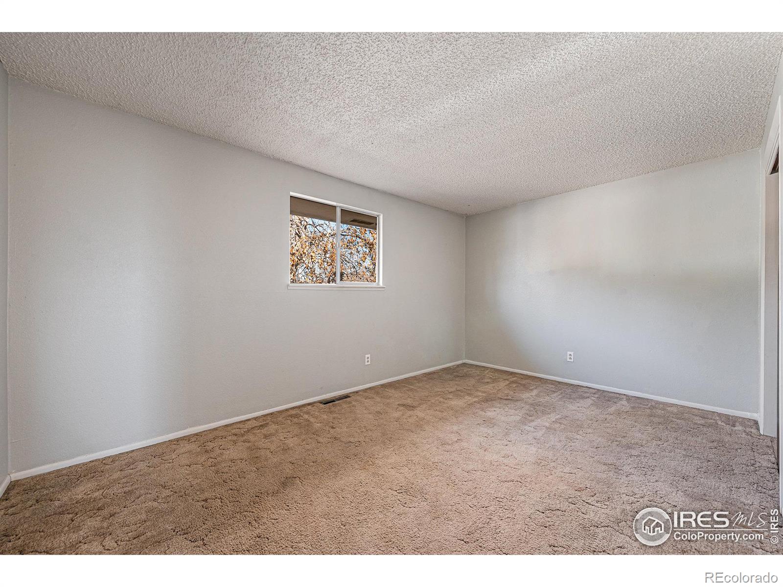 MLS Image #15 for 2405  evergreen drive,fort collins, Colorado