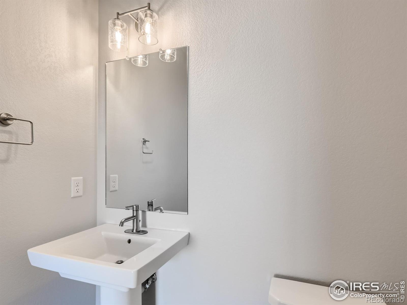 MLS Image #9 for 1848  golden sun drive,windsor, Colorado