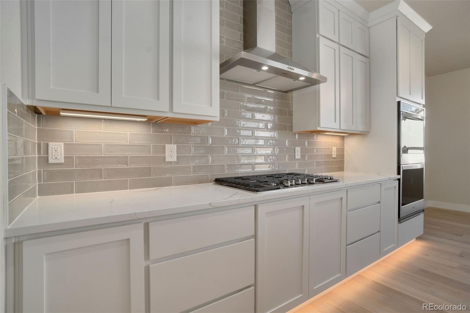 MLS Image #16 for 23845 e river front drive,aurora, Colorado