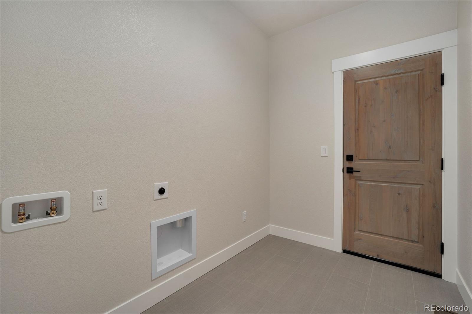 MLS Image #24 for 23845 e river front drive,aurora, Colorado