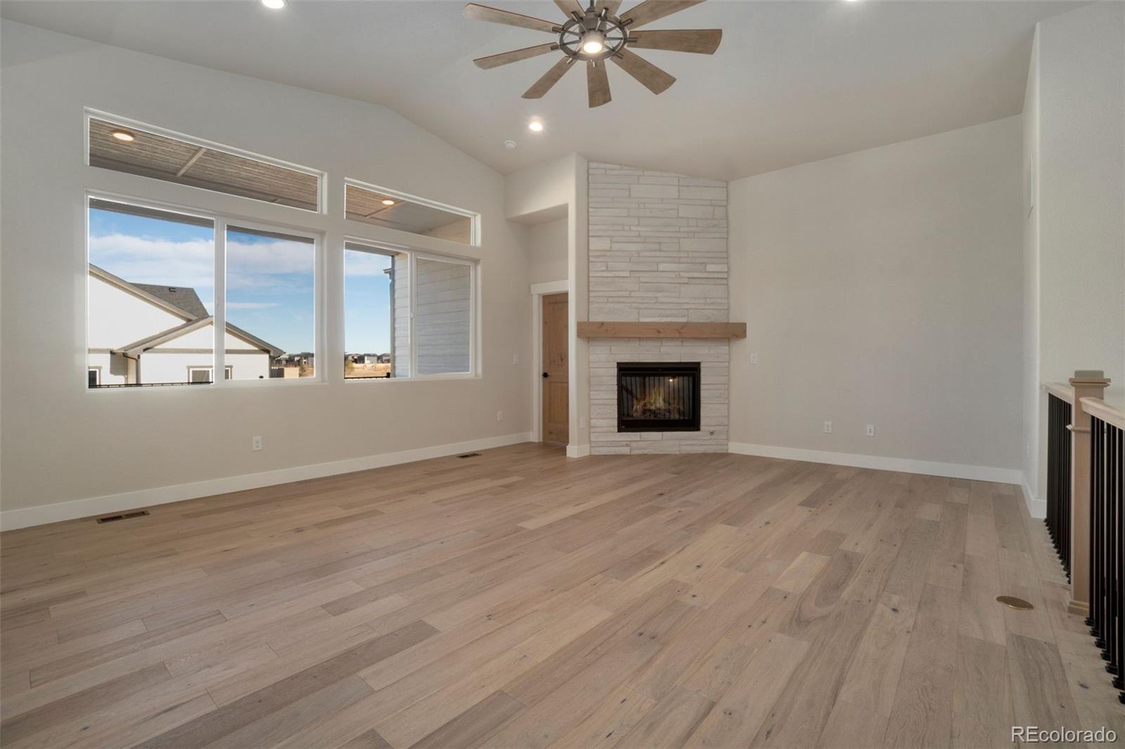 MLS Image #5 for 23845 e river front drive,aurora, Colorado