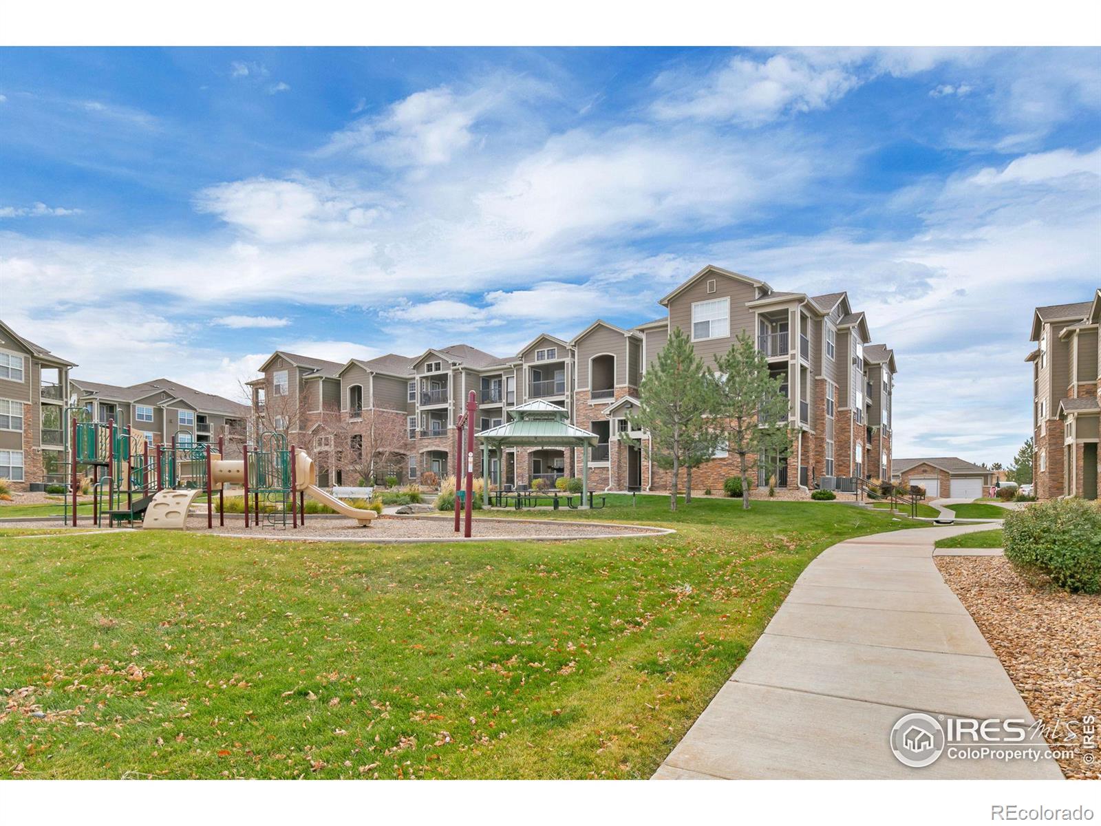 MLS Image #16 for 3045  blue sky circle 306,erie, Colorado