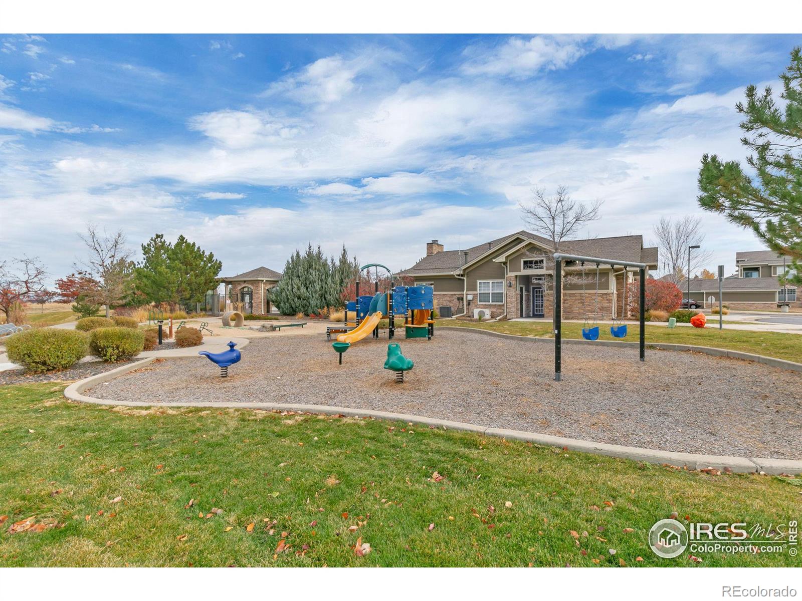 MLS Image #18 for 3045  blue sky circle 306,erie, Colorado