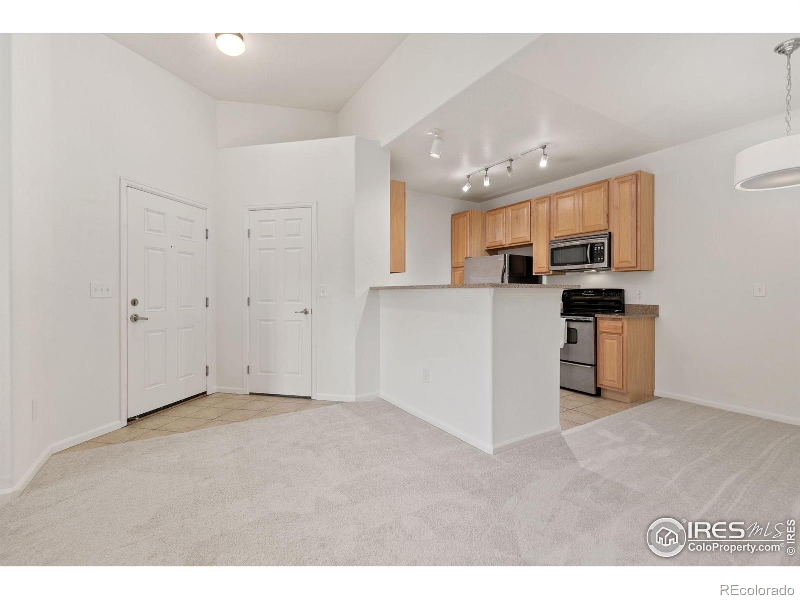 MLS Image #2 for 3045  blue sky circle 306,erie, Colorado