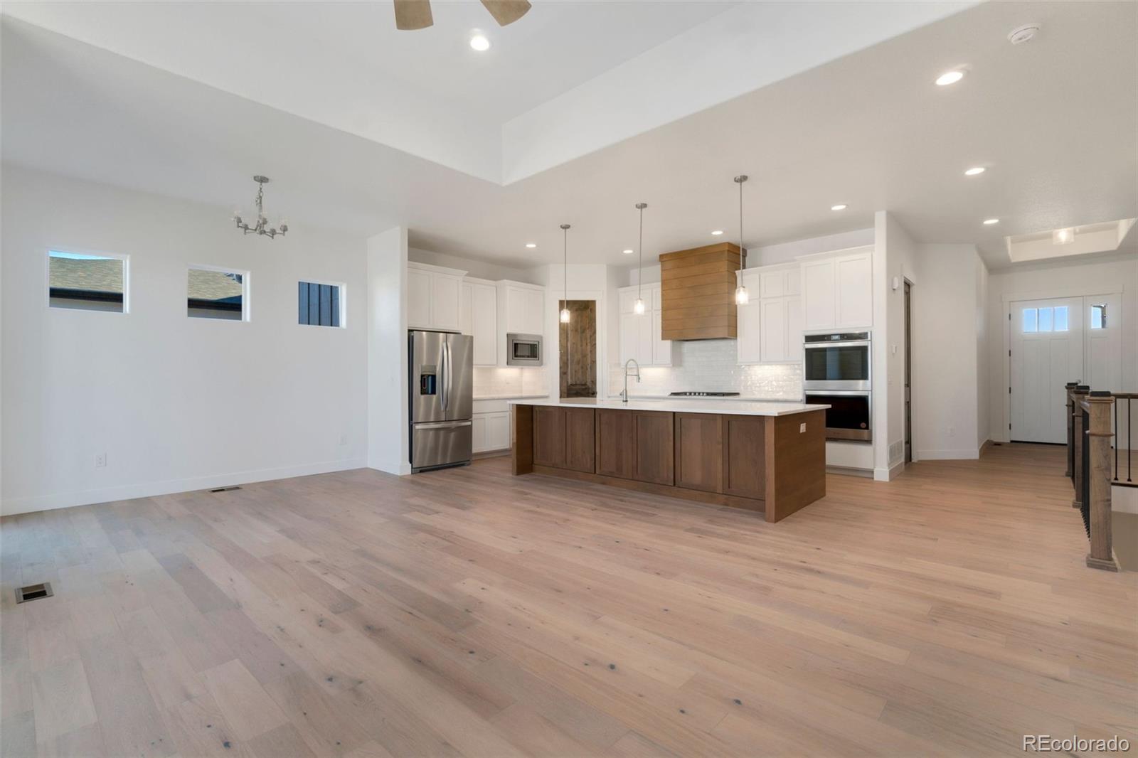MLS Image #14 for 23835 e river front drive,aurora, Colorado
