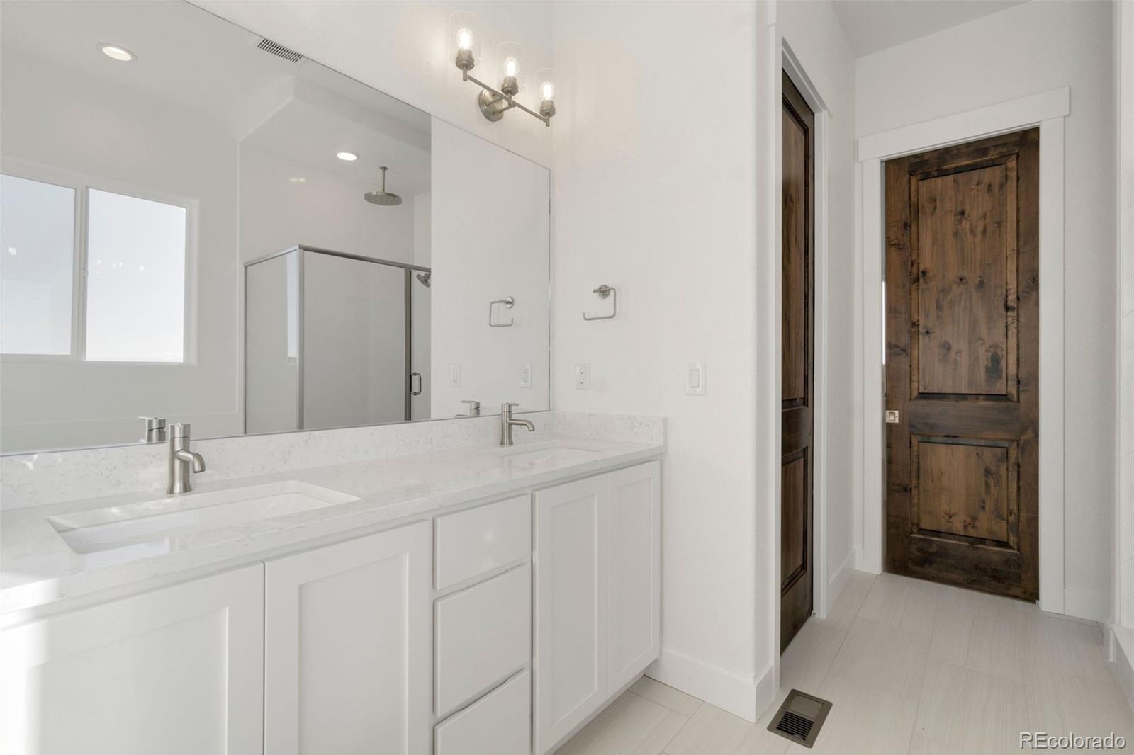 MLS Image #19 for 23835 e river front drive,aurora, Colorado