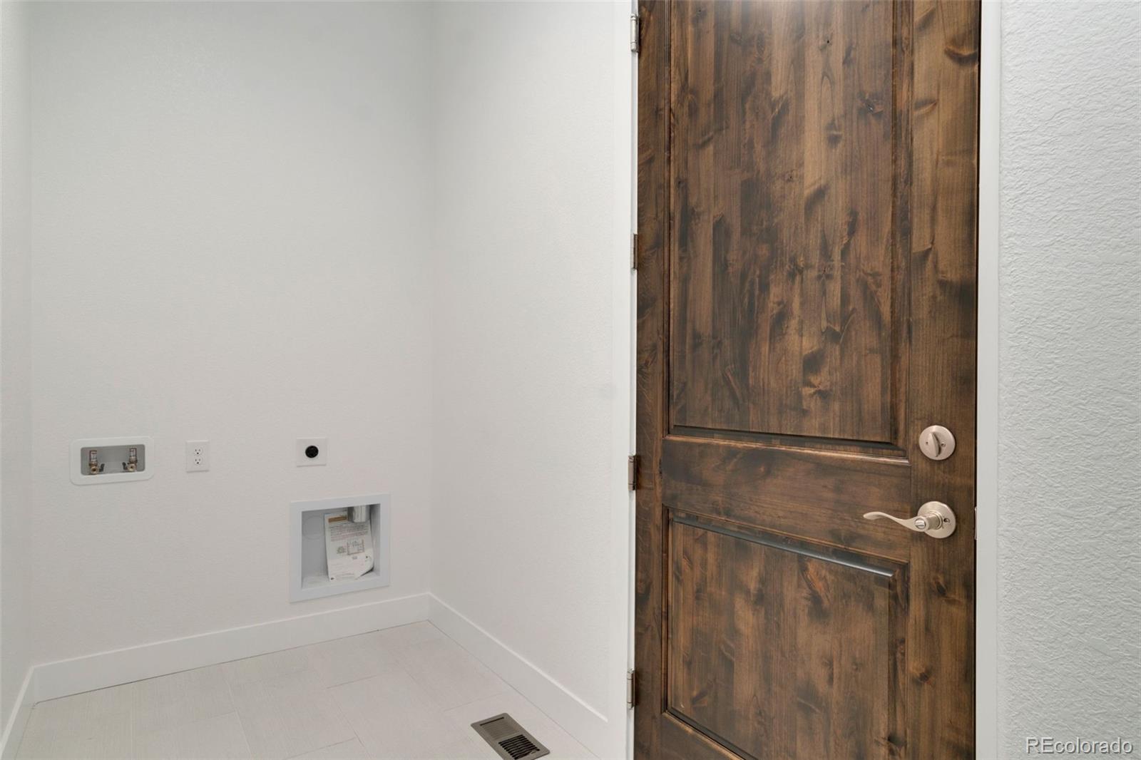 MLS Image #25 for 23835 e river front drive,aurora, Colorado
