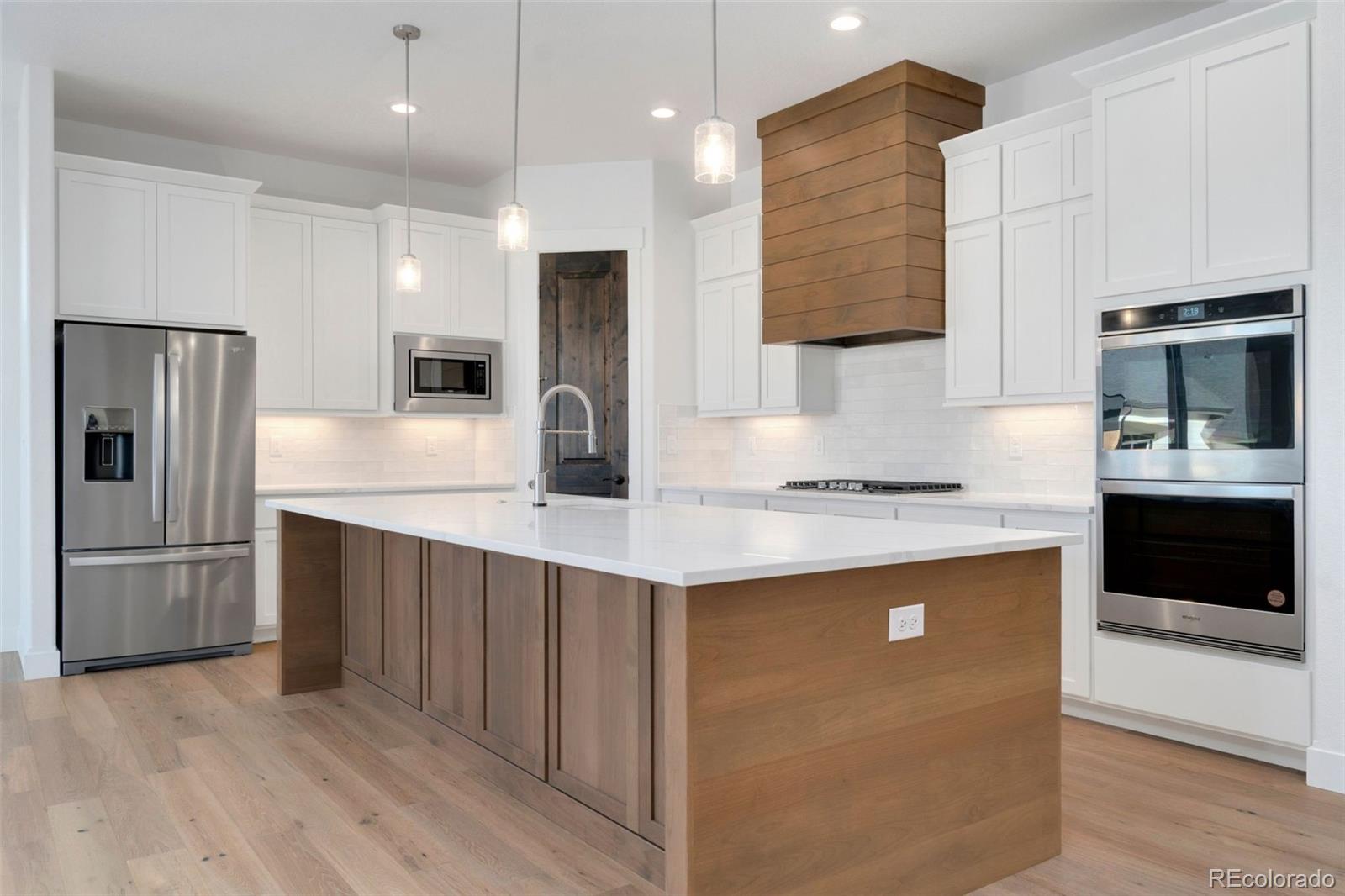 MLS Image #8 for 23835 e river front drive,aurora, Colorado
