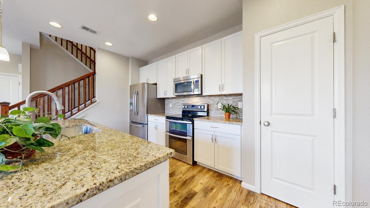 MLS Image #10 for 14833 w 70th drive,arvada, Colorado