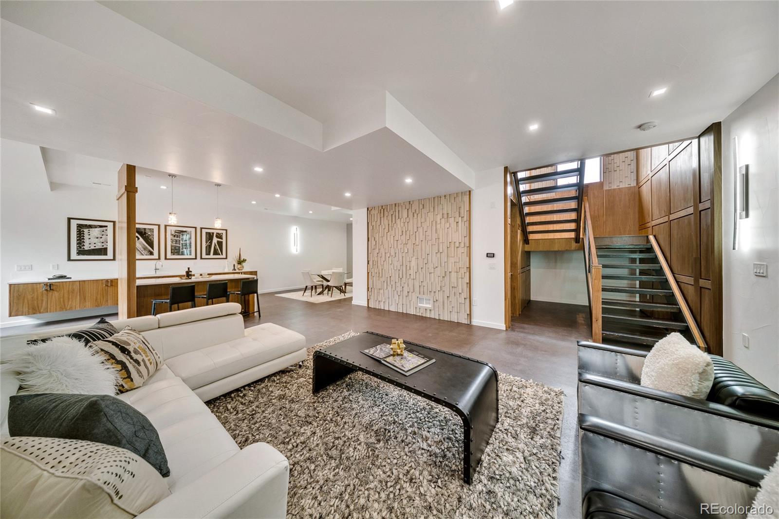 MLS Image #28 for 1711 s beeler court,denver, Colorado