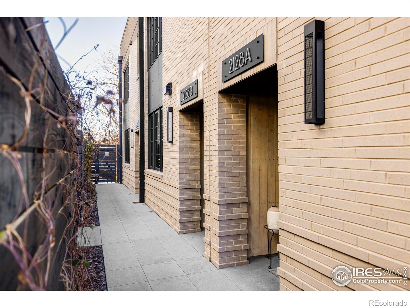 MLS Image #1 for 2128  pearl street,boulder, Colorado