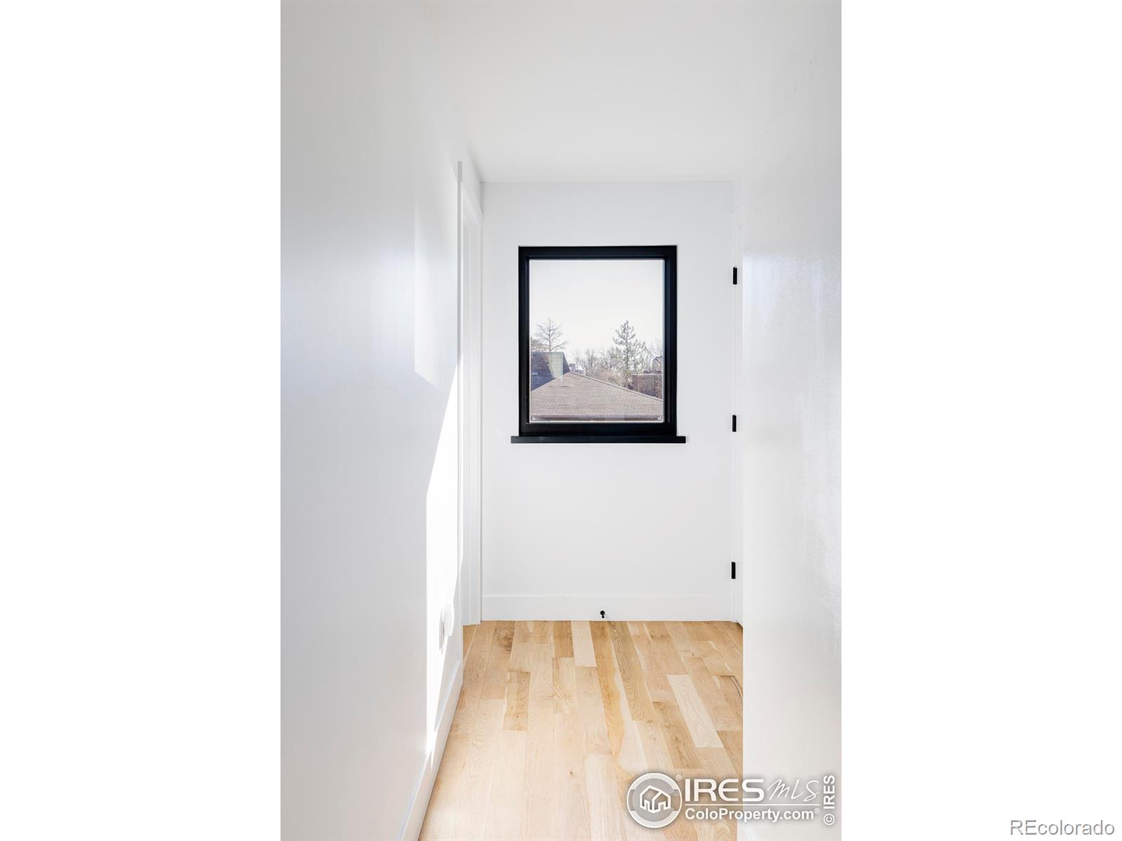 MLS Image #26 for 2128  pearl street,boulder, Colorado