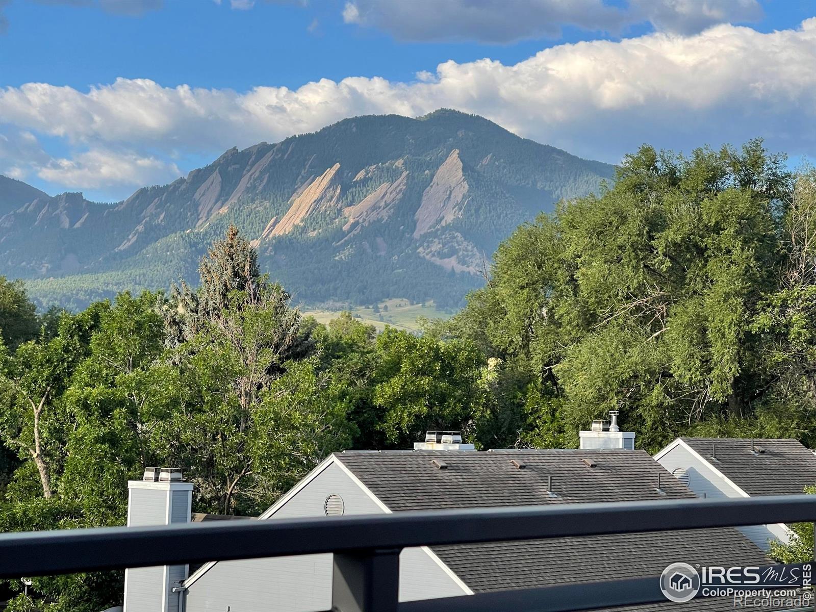 MLS Image #35 for 2128  pearl street,boulder, Colorado