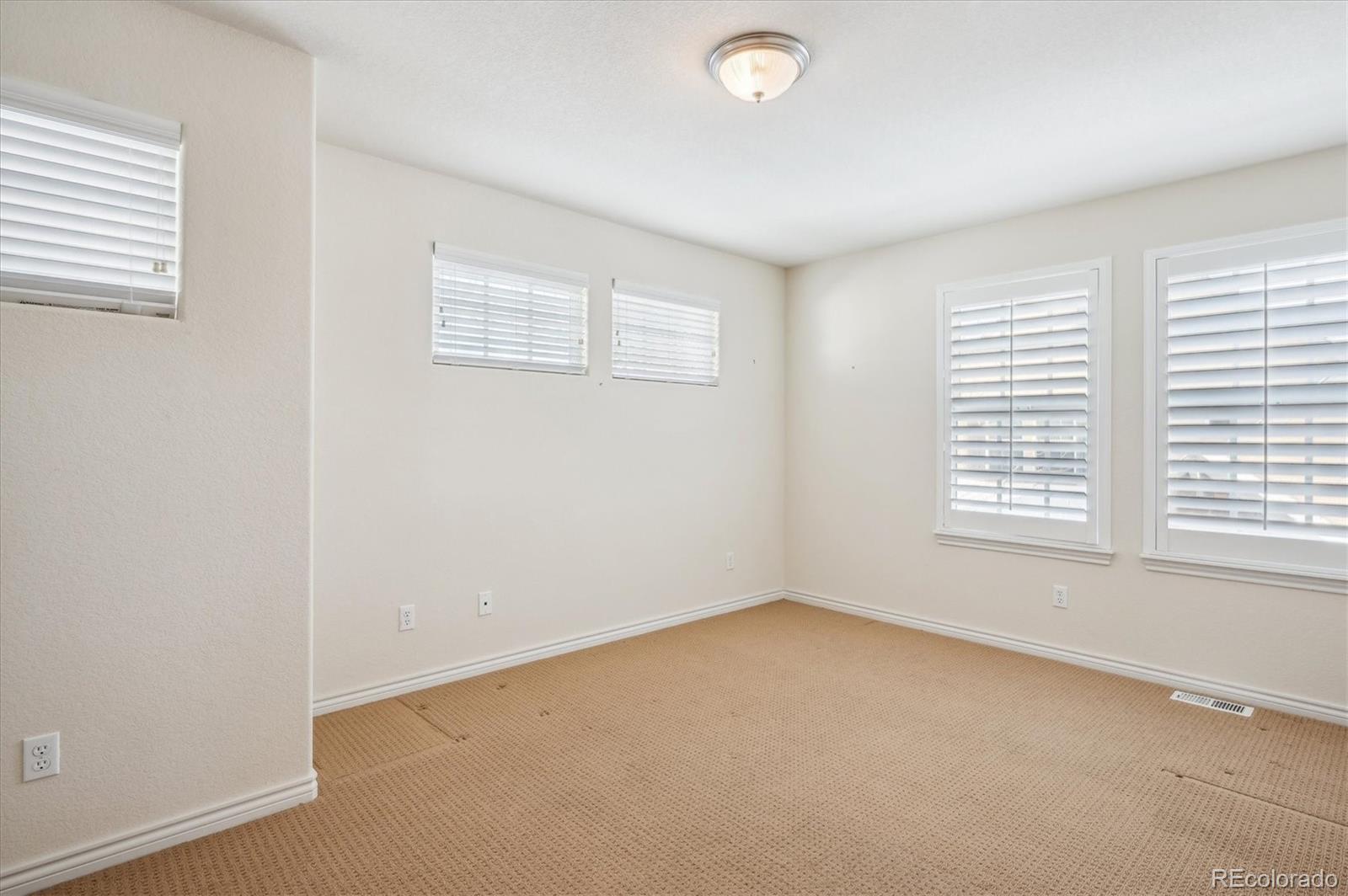 MLS Image #22 for 915  ulster way,denver, Colorado