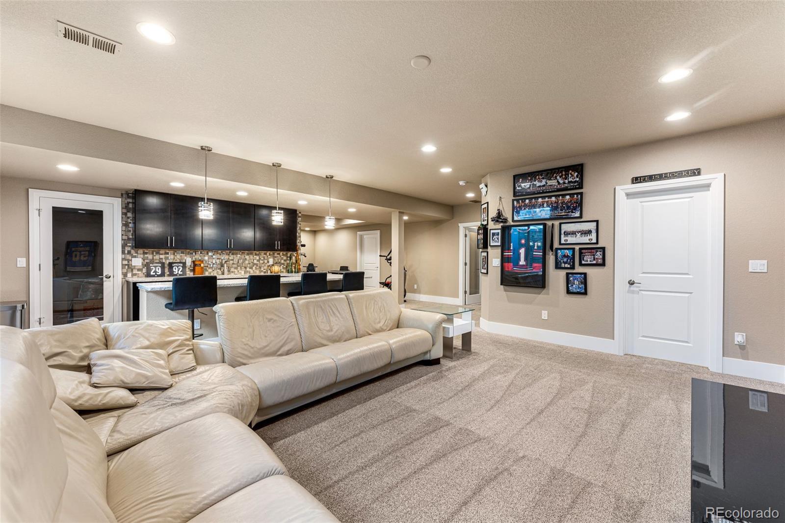 MLS Image #30 for 9875  hilberts way,littleton, Colorado