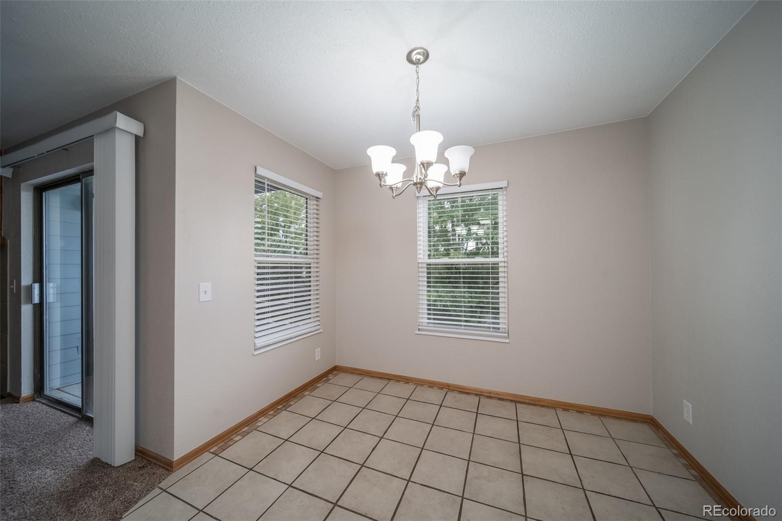 MLS Image #13 for 3141 s tamarac drive,denver, Colorado