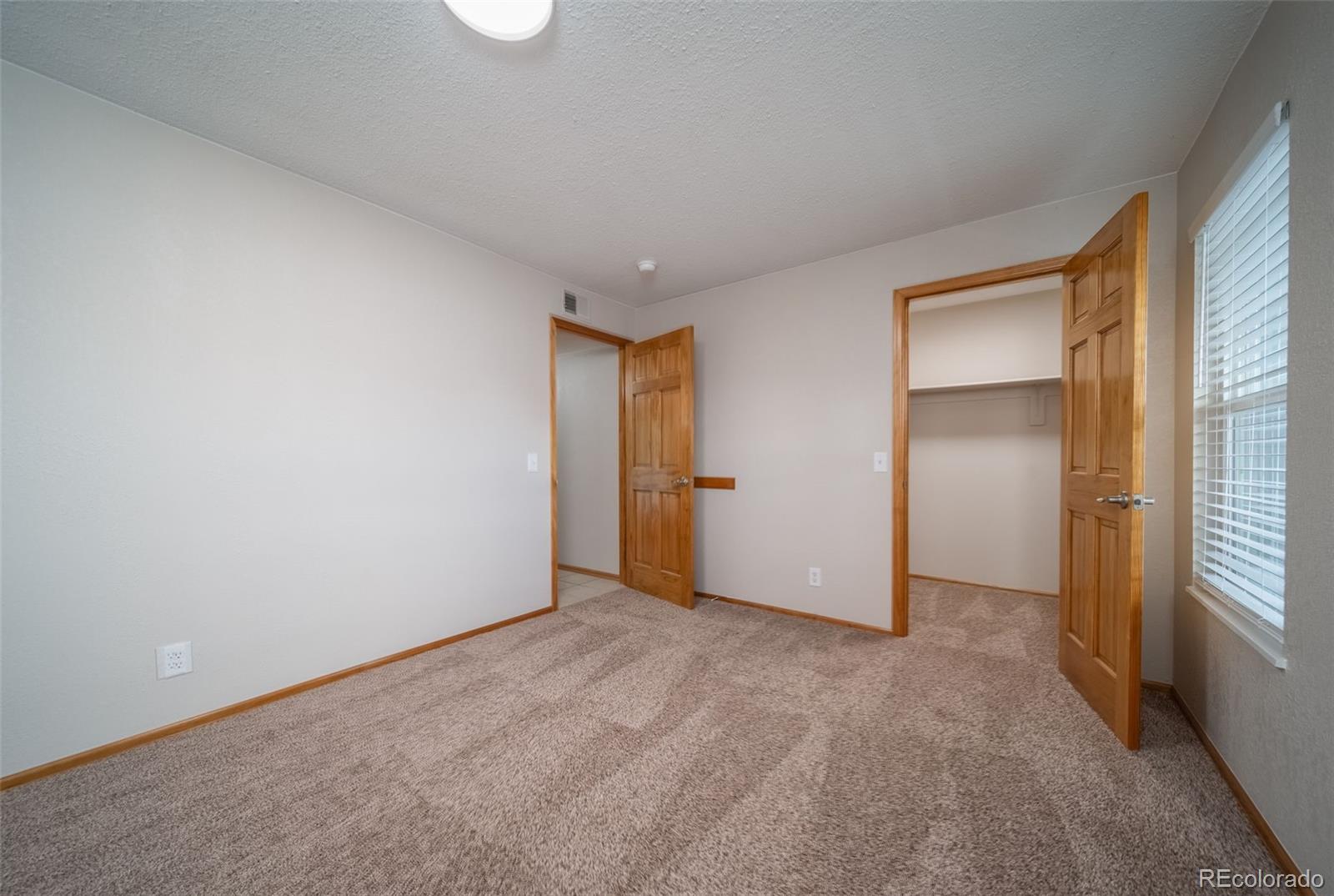 MLS Image #23 for 3141 s tamarac drive,denver, Colorado