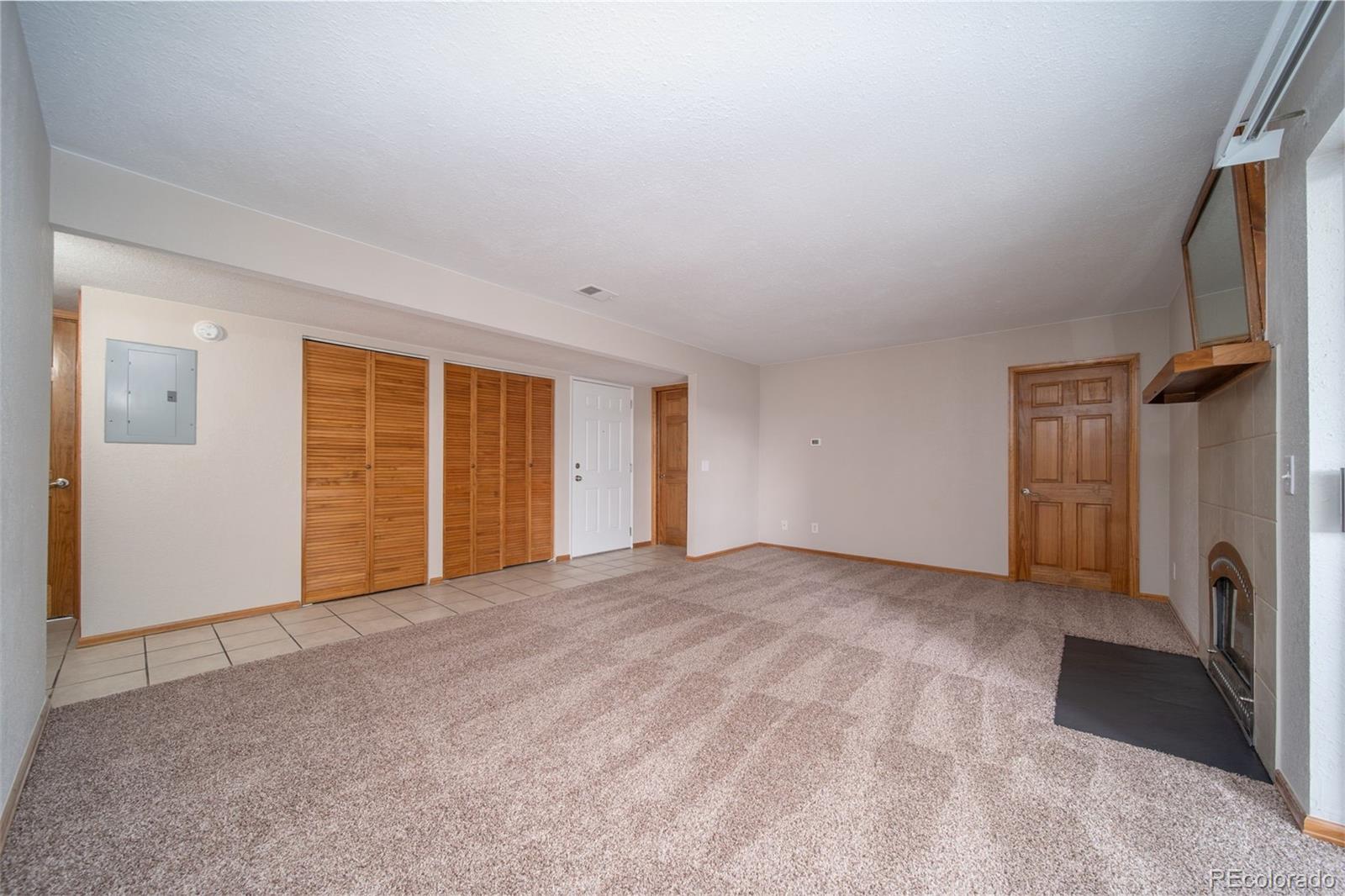 MLS Image #8 for 3141 s tamarac drive,denver, Colorado