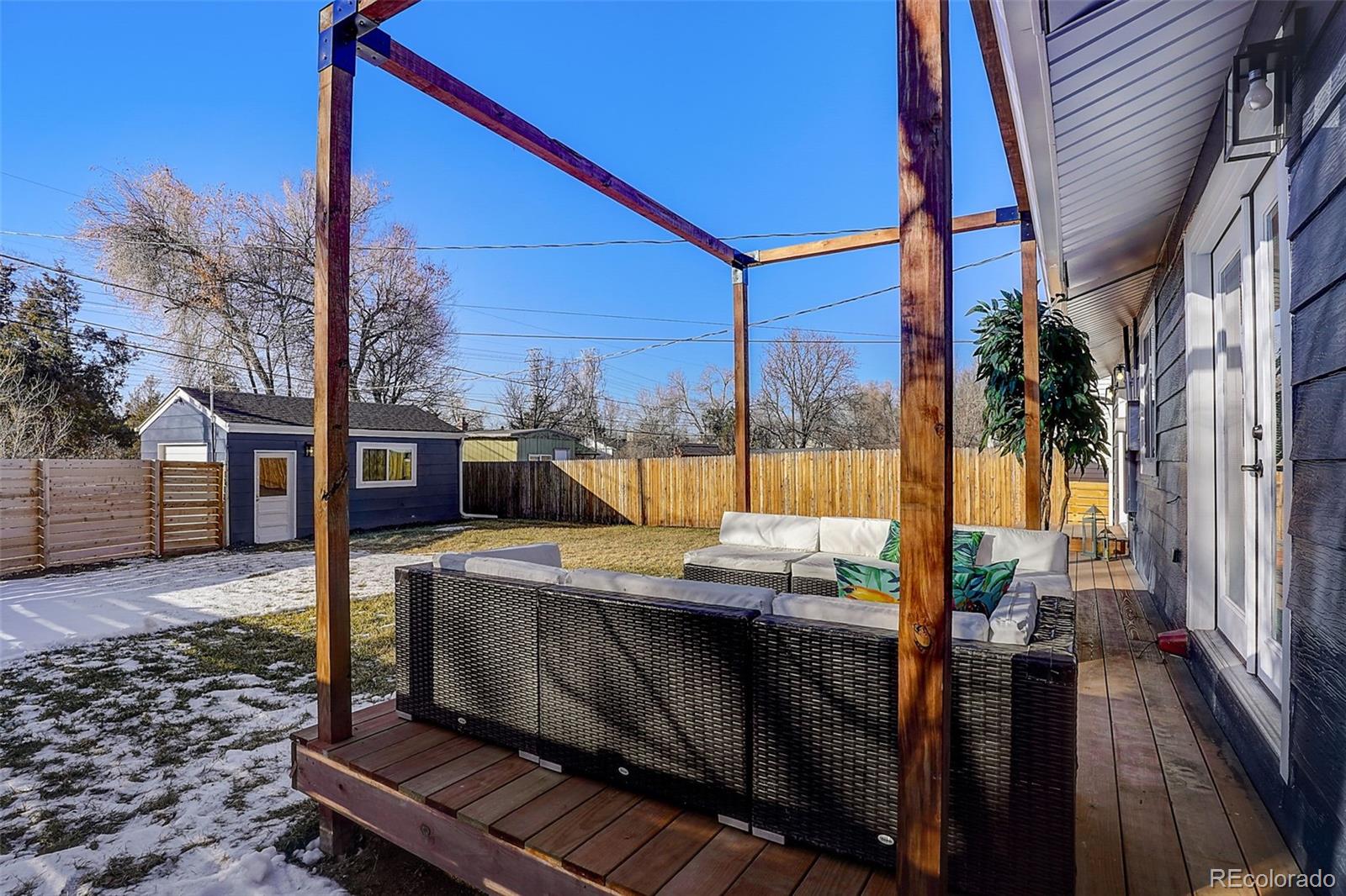 MLS Image #40 for 995 s krameria street,denver, Colorado