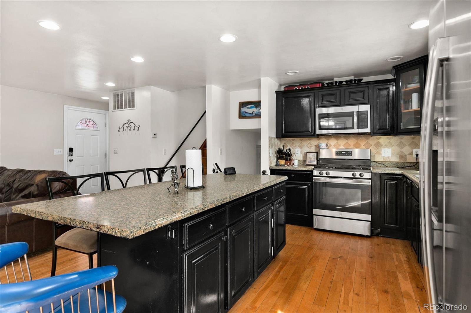 MLS Image #11 for 7034 w hinsdale drive,littleton, Colorado