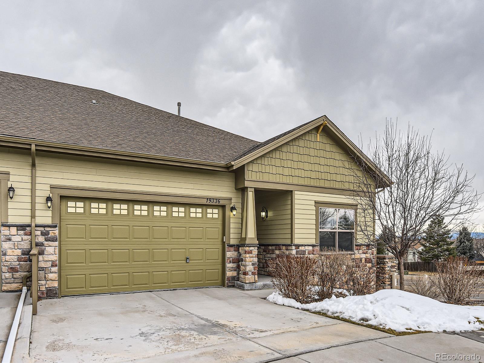 MLS Image #2 for 19336 e radcliff place,aurora, Colorado