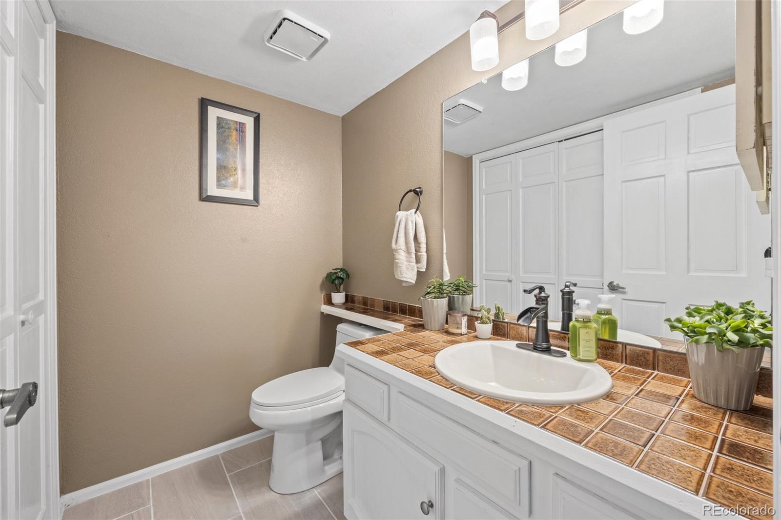 MLS Image #10 for 2136  ranch drive,westminster, Colorado