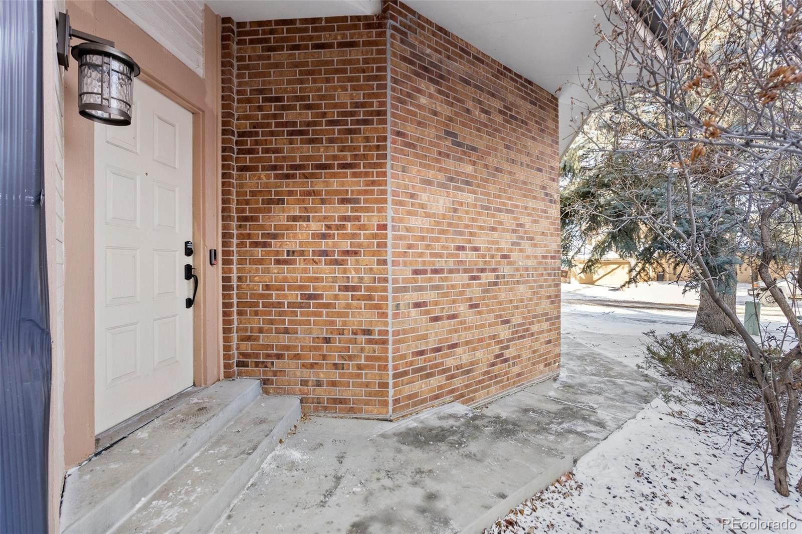 MLS Image #2 for 1372  northcrest drive,highlands ranch, Colorado