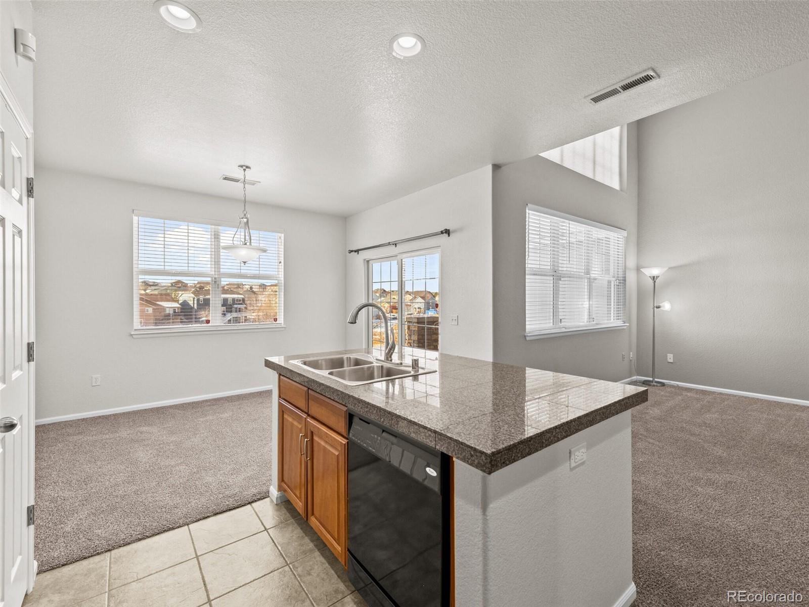 MLS Image #11 for 3681 s perth circle 104,aurora, Colorado