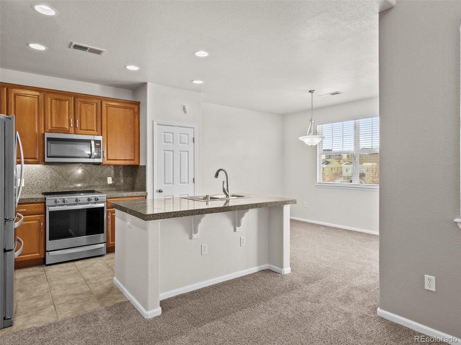 MLS Image #6 for 3681 s perth circle 104,aurora, Colorado