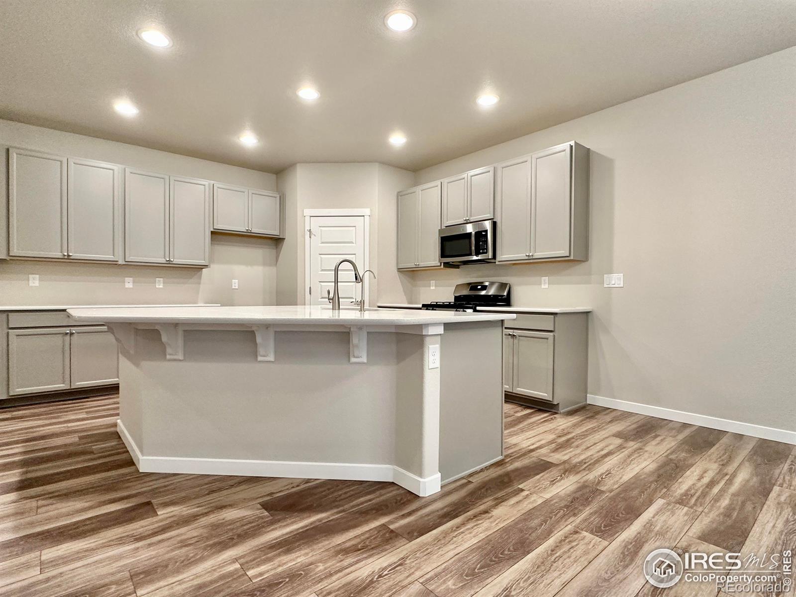 MLS Image #8 for 1580  marbeck drive,windsor, Colorado