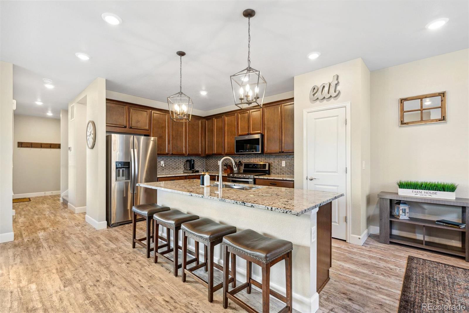 MLS Image #5 for 7162  finsberry way,castle pines, Colorado