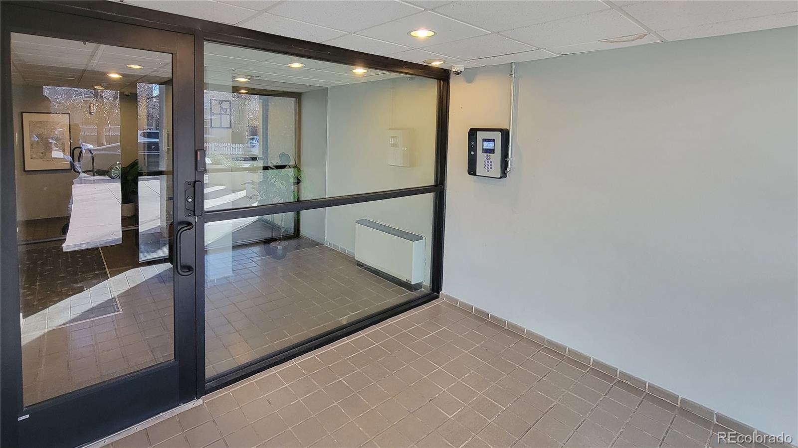 MLS Image #20 for 1050 n corona street 211,denver, Colorado