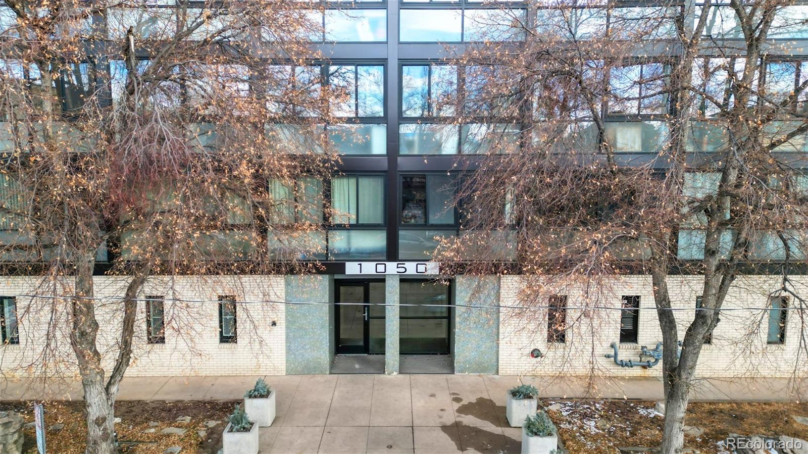 MLS Image #21 for 1050 n corona street 211,denver, Colorado