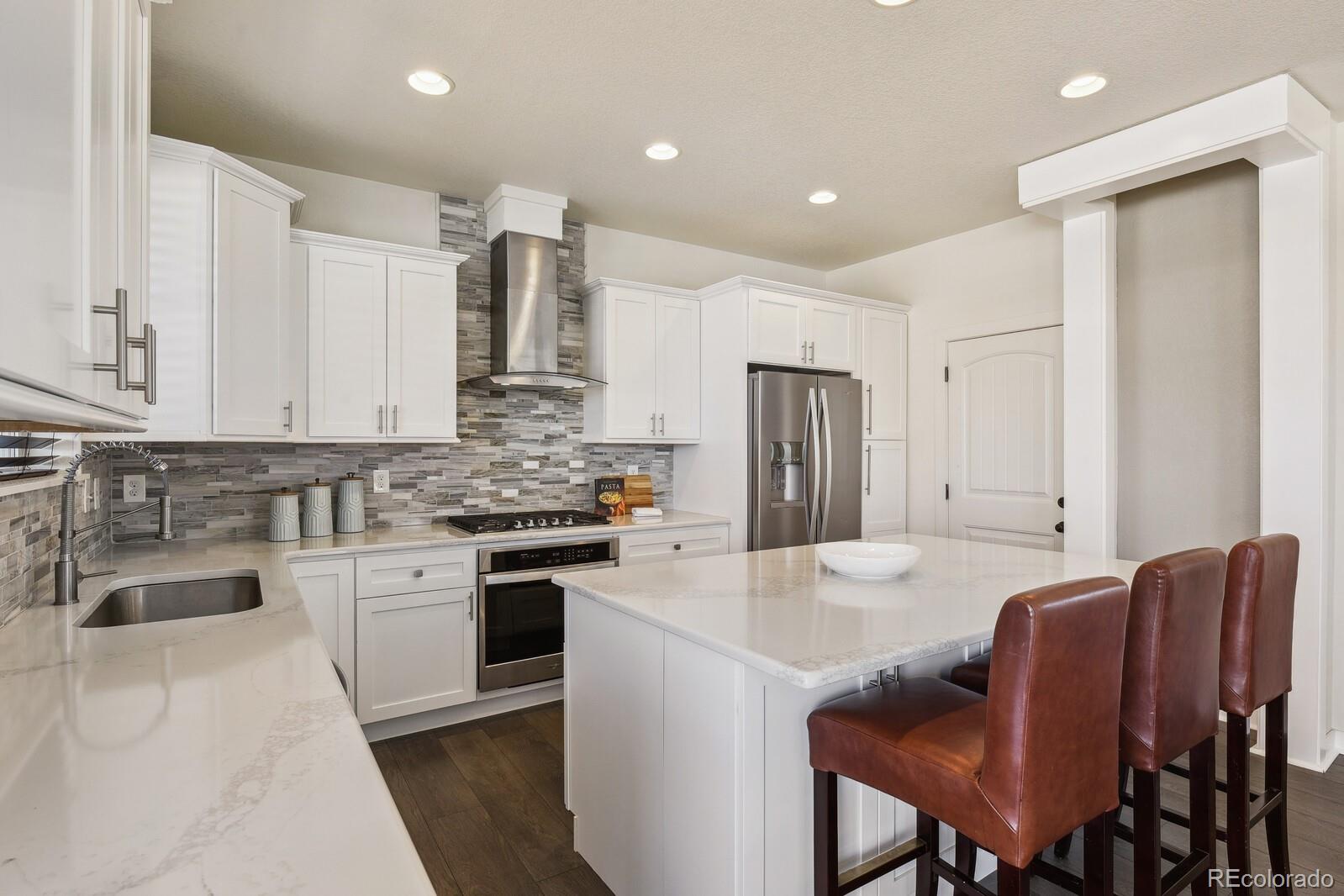 MLS Image #9 for 7719 s de gaulle court,aurora, Colorado