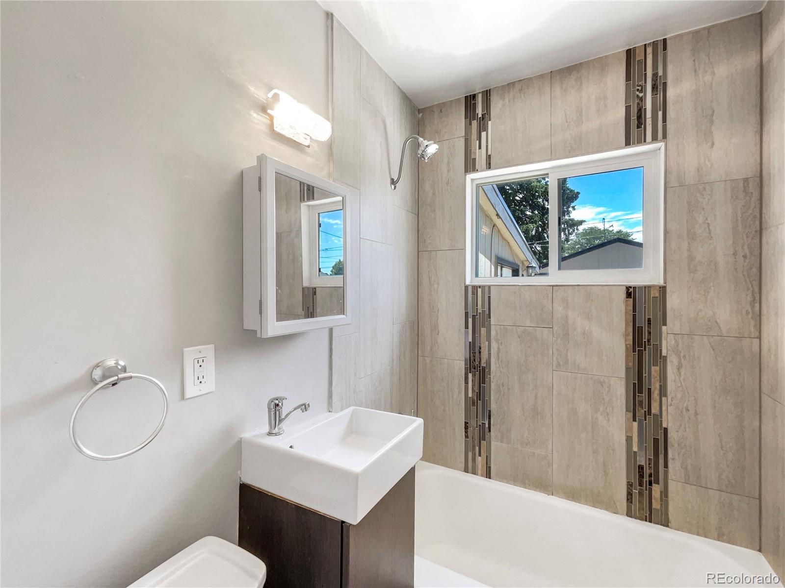 MLS Image #14 for 5040  eliot street,denver, Colorado
