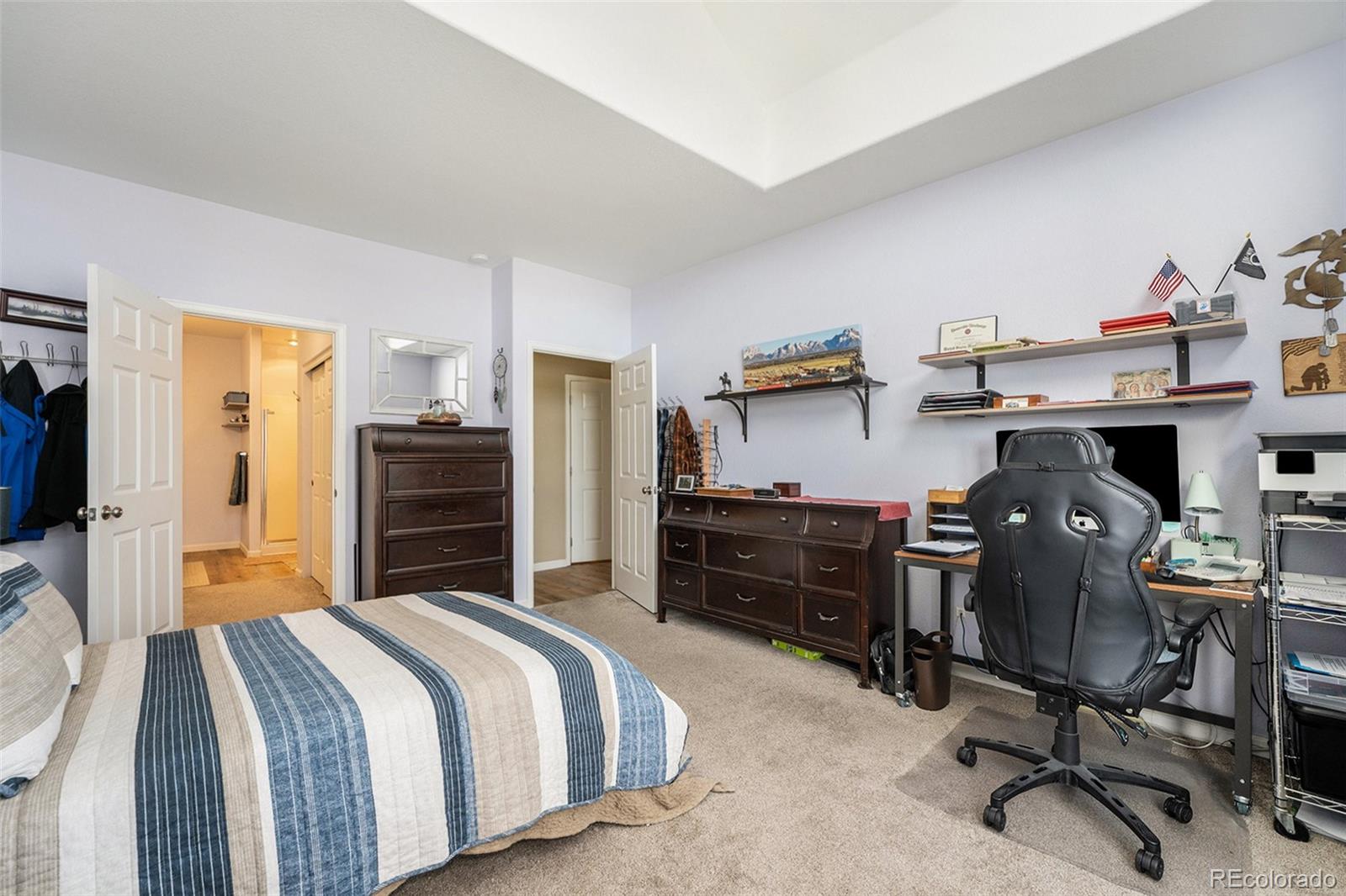 MLS Image #11 for 15555 e 40th avenue,denver, Colorado