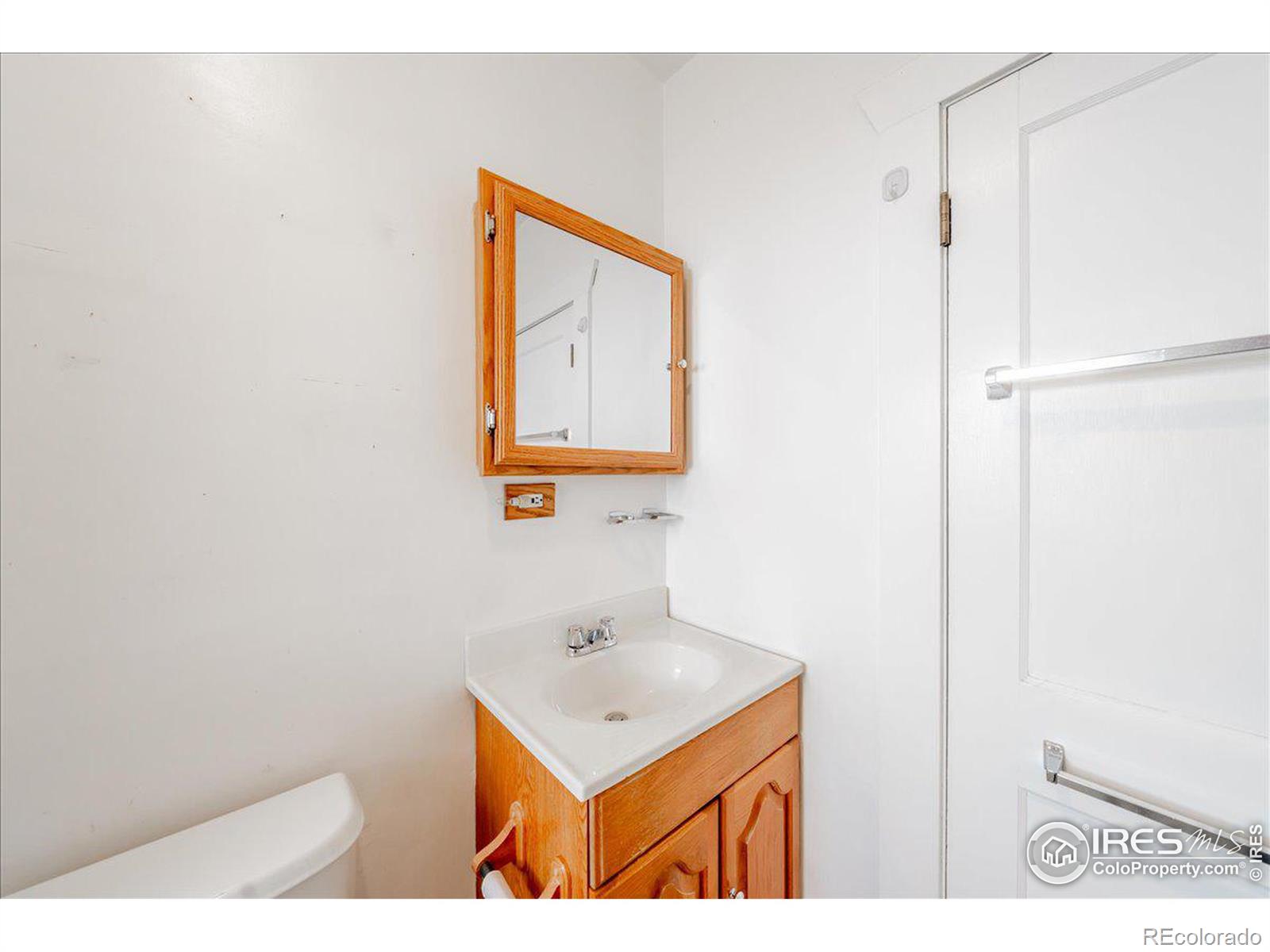 MLS Image #14 for 17 s greeley avenue,johnstown, Colorado