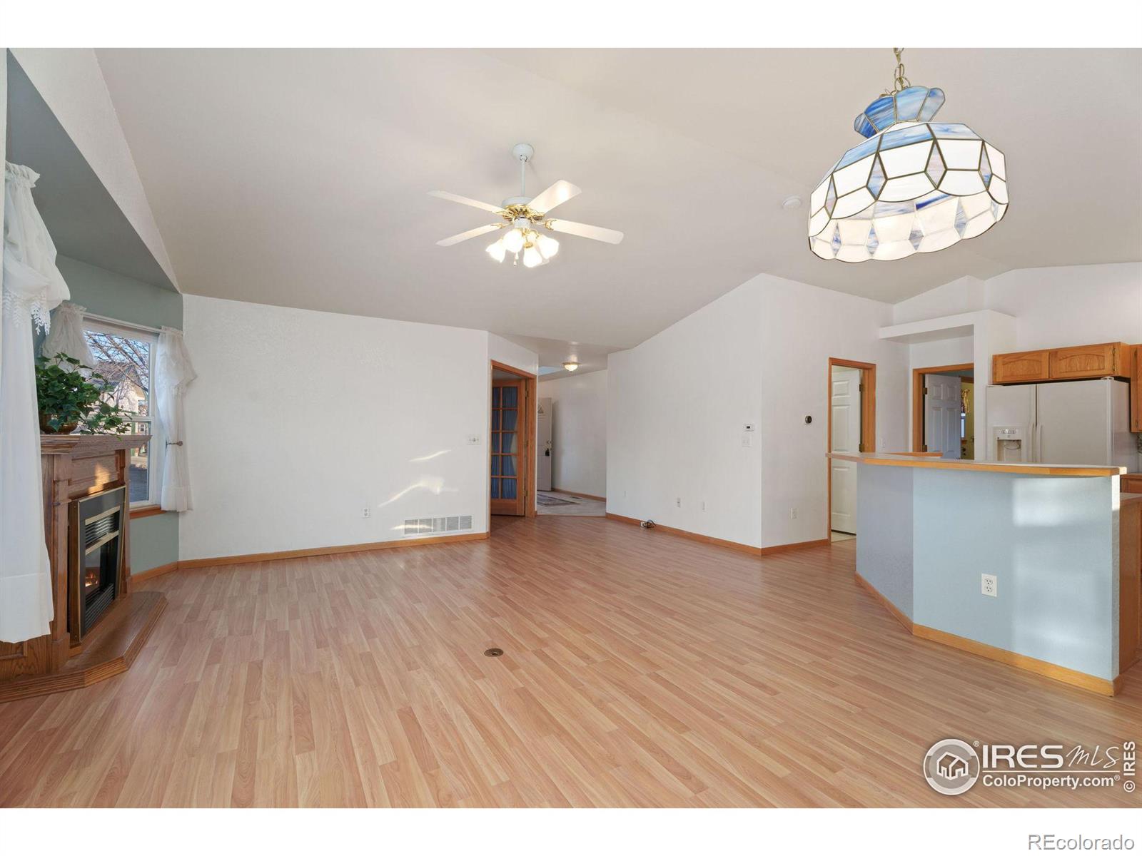 MLS Image #3 for 586  radiant drive,loveland, Colorado