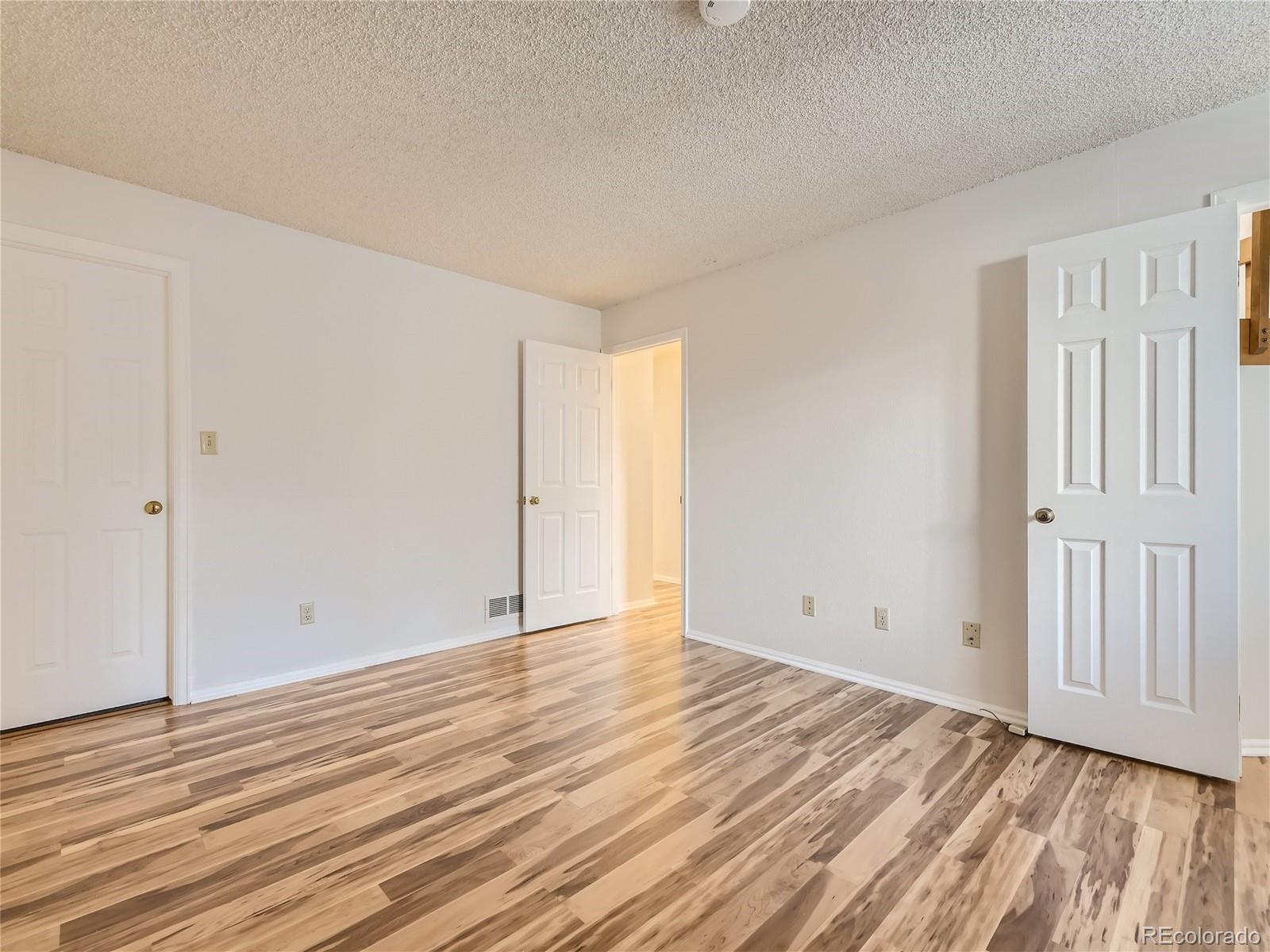 MLS Image #16 for 2685 s dayton way,denver, Colorado