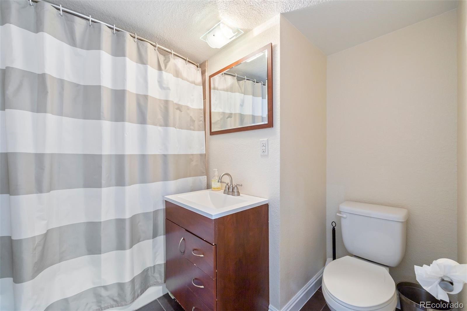 MLS Image #25 for 3613 s hudson street,denver, Colorado