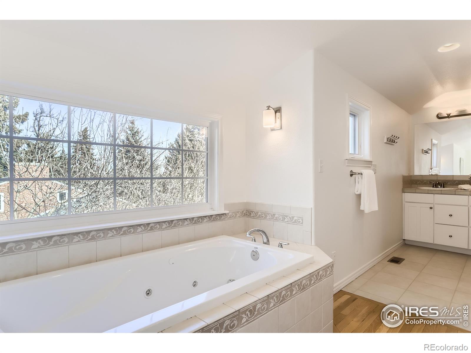 MLS Image #18 for 715  15th street,boulder, Colorado