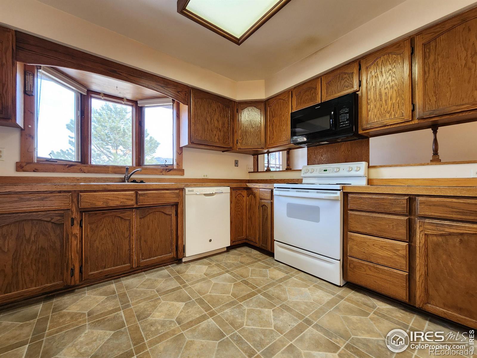 MLS Image #4 for 394  prospect estates court,estes park, Colorado