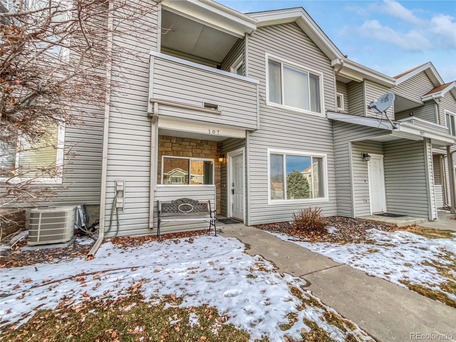 MLS Image #0 for 908 s yampa street 107,aurora, Colorado