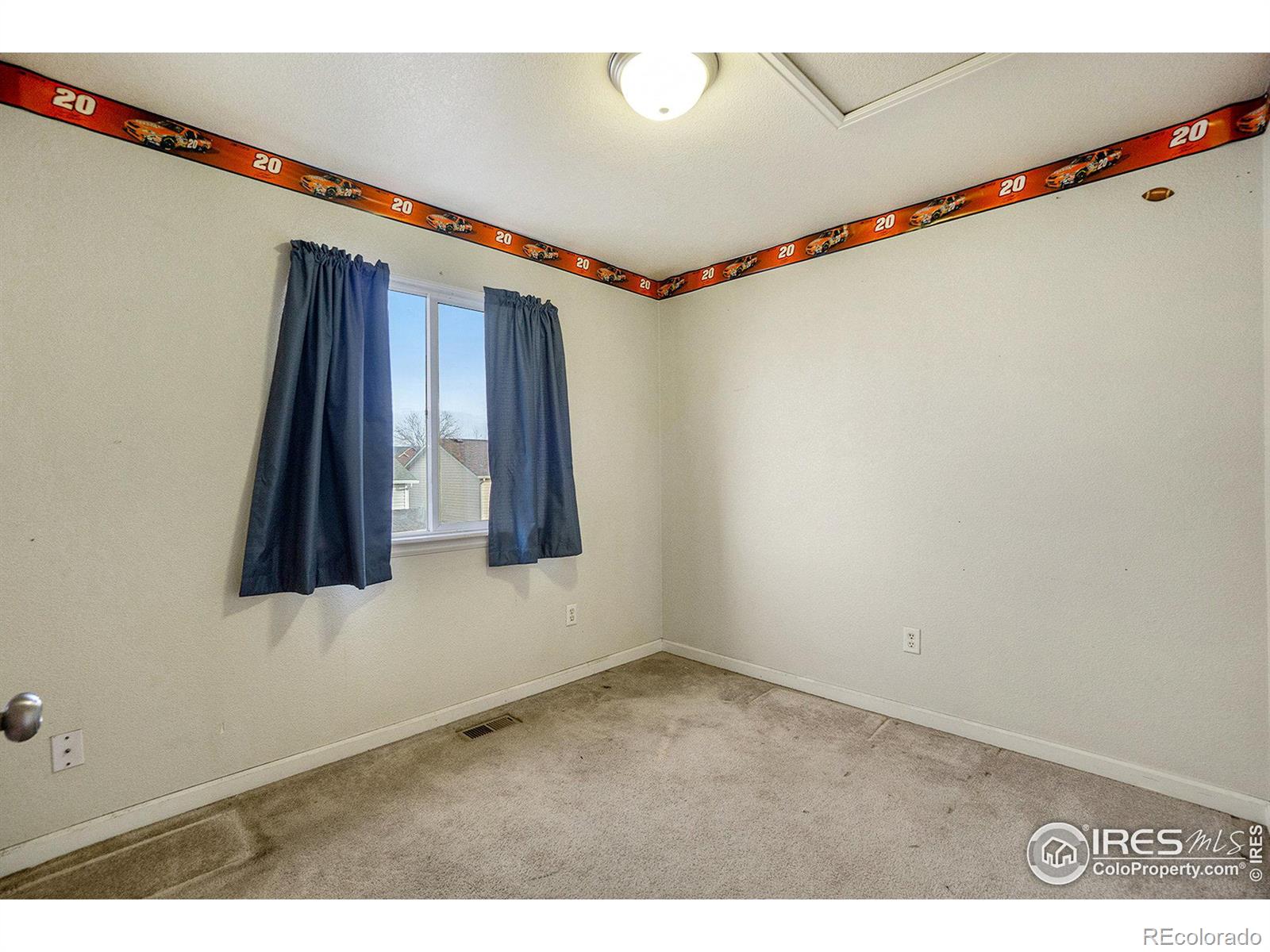 MLS Image #11 for 2814  40th avenue,greeley, Colorado