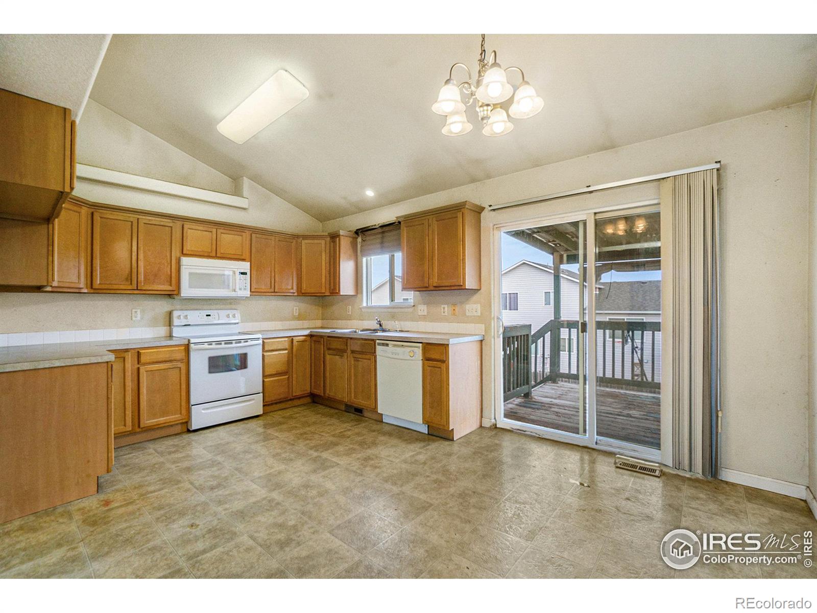 MLS Image #8 for 2814  40th avenue,greeley, Colorado