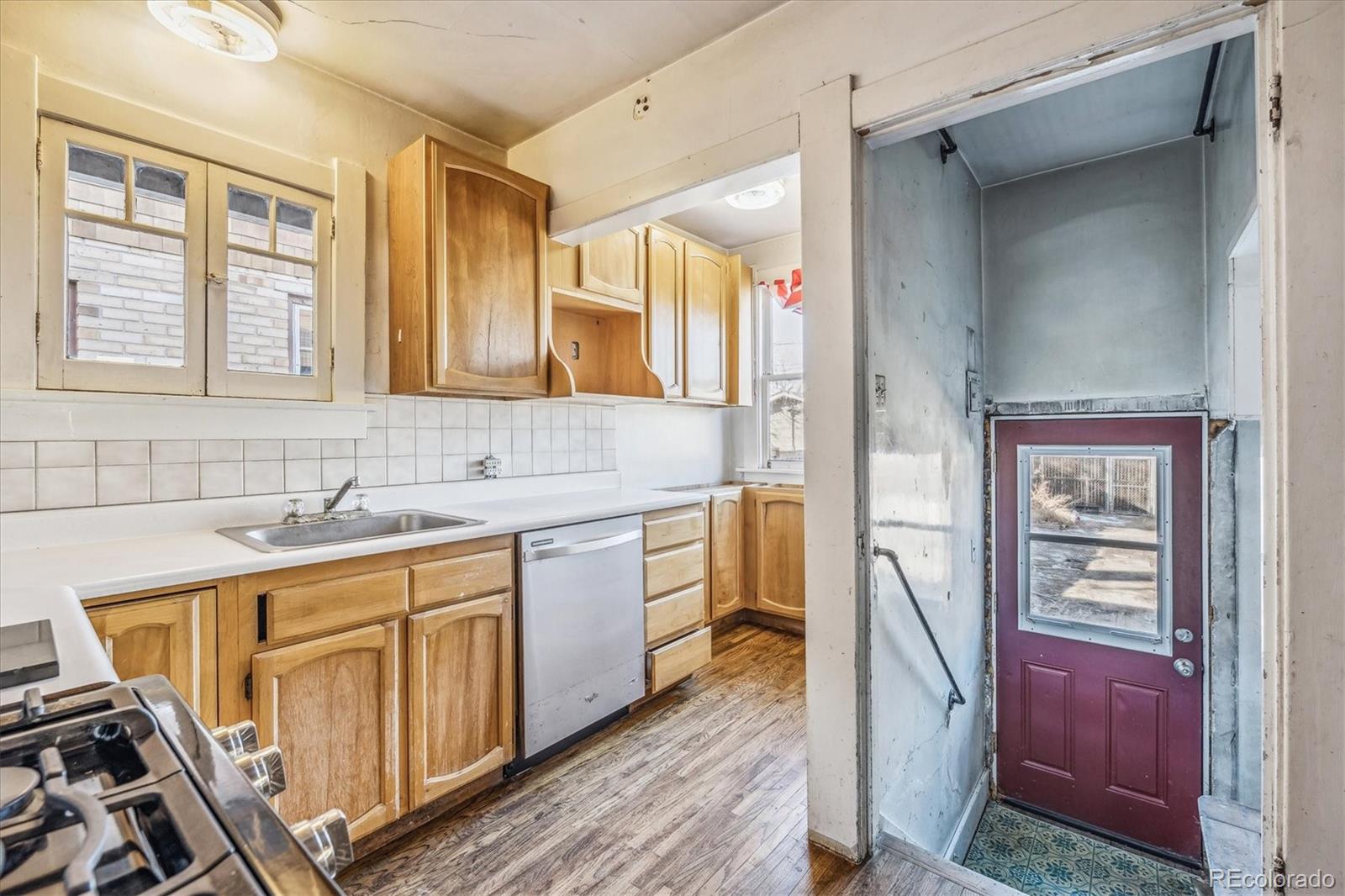 MLS Image #7 for 609 s sherman street,denver, Colorado