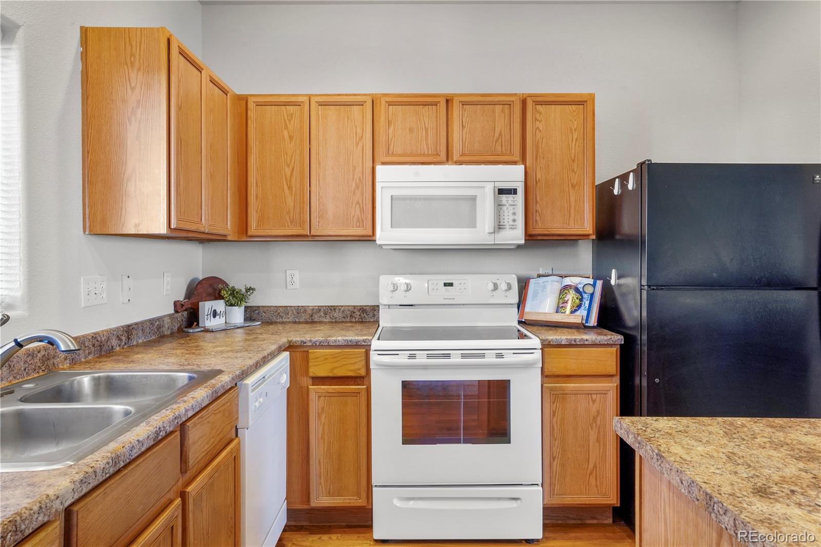 MLS Image #7 for 2009  creekridge point,colorado springs, Colorado