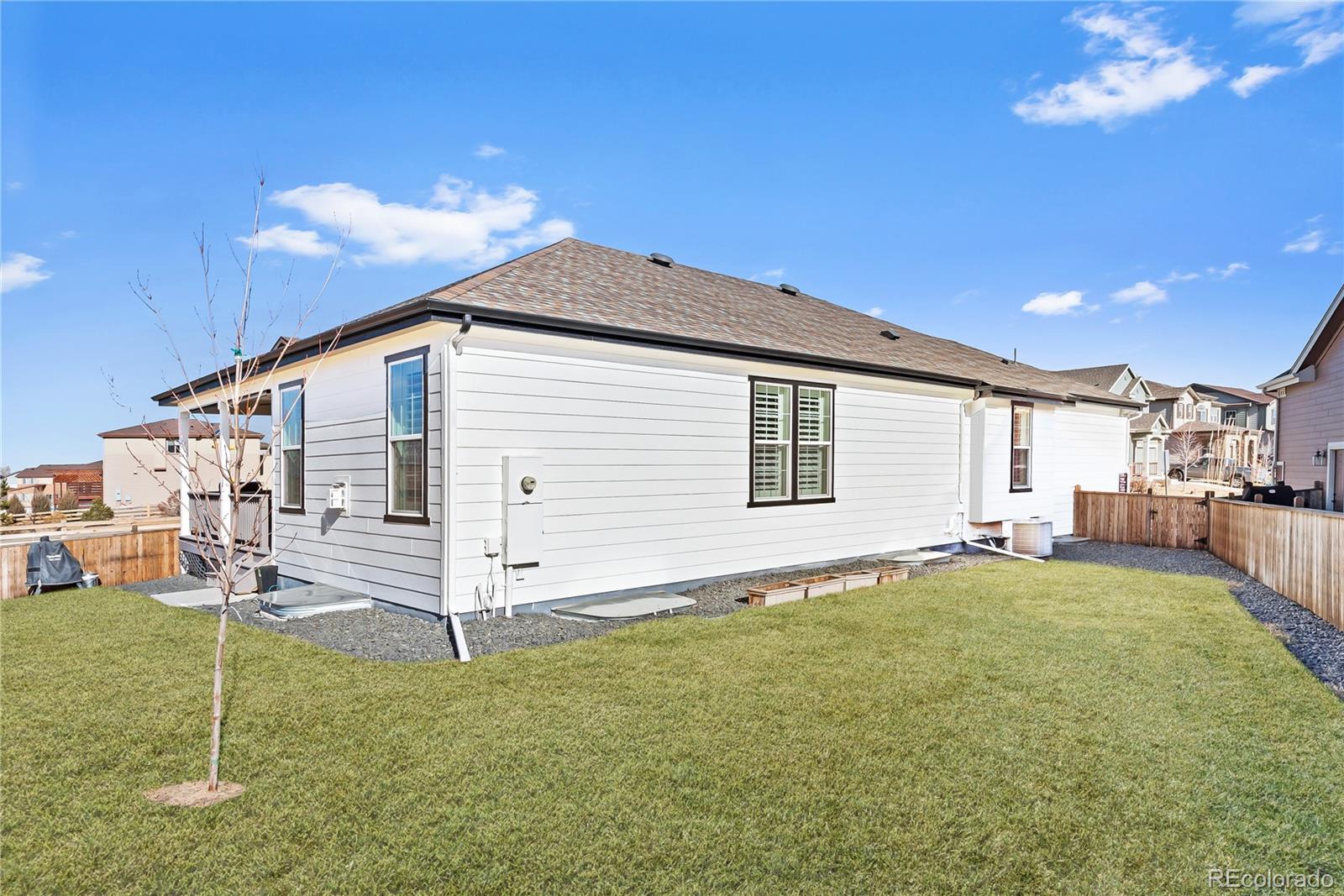 MLS Image #30 for 11015  rifle court,commerce city, Colorado